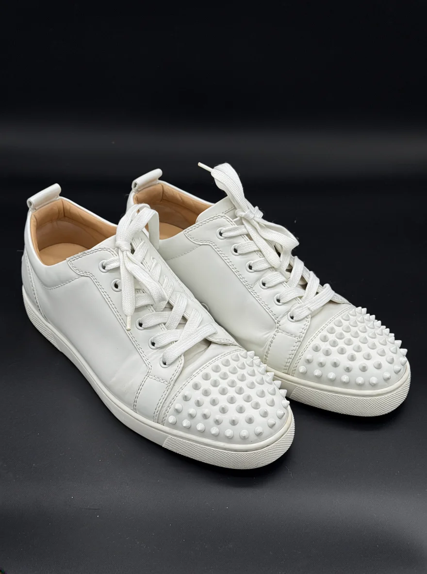 Valentino Garavani before sneaker cleaning